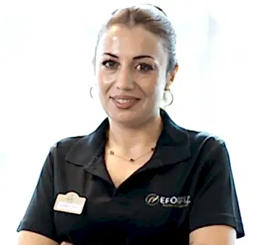 Asistan Cemre Çınar